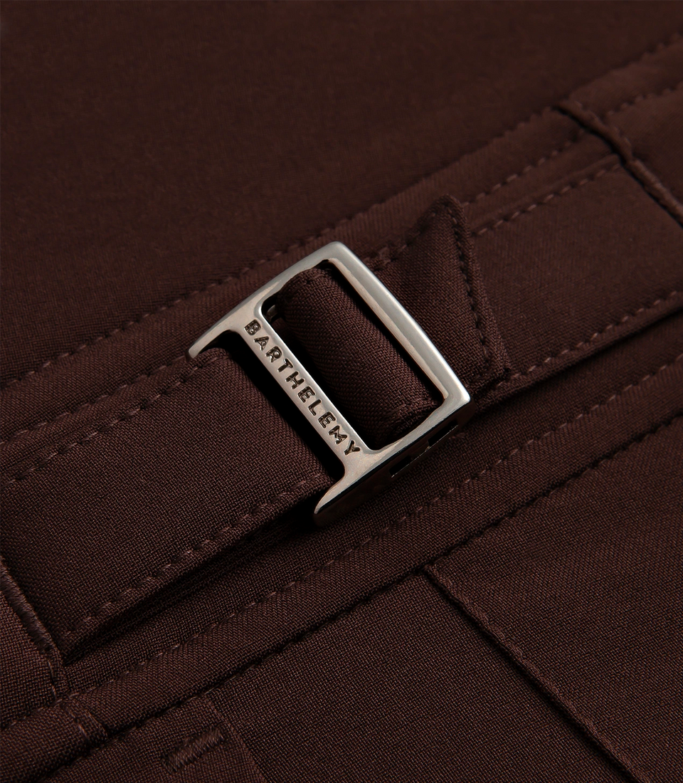 Saline Sport Chocolate Brown