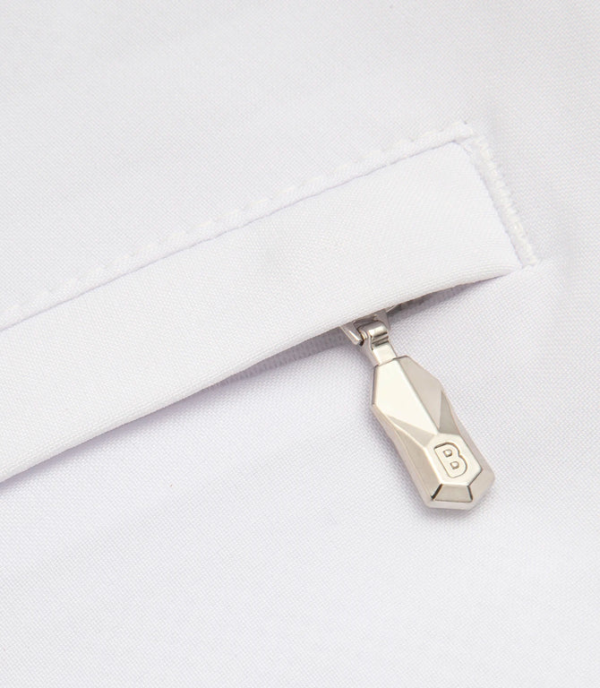 Gustavia White